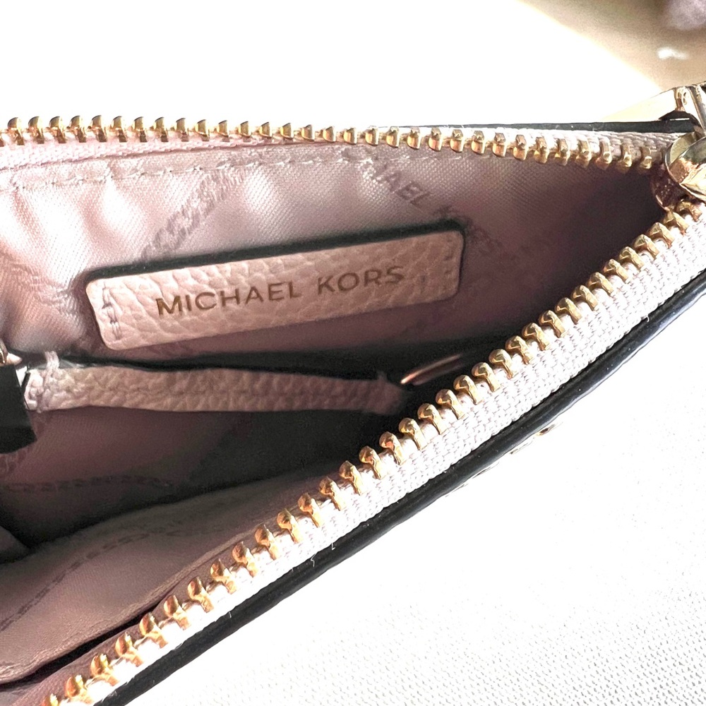 Michael Kors Pebbled Leather Wristlet Pouch Blush Pink Preloved - Picture 7 of 12